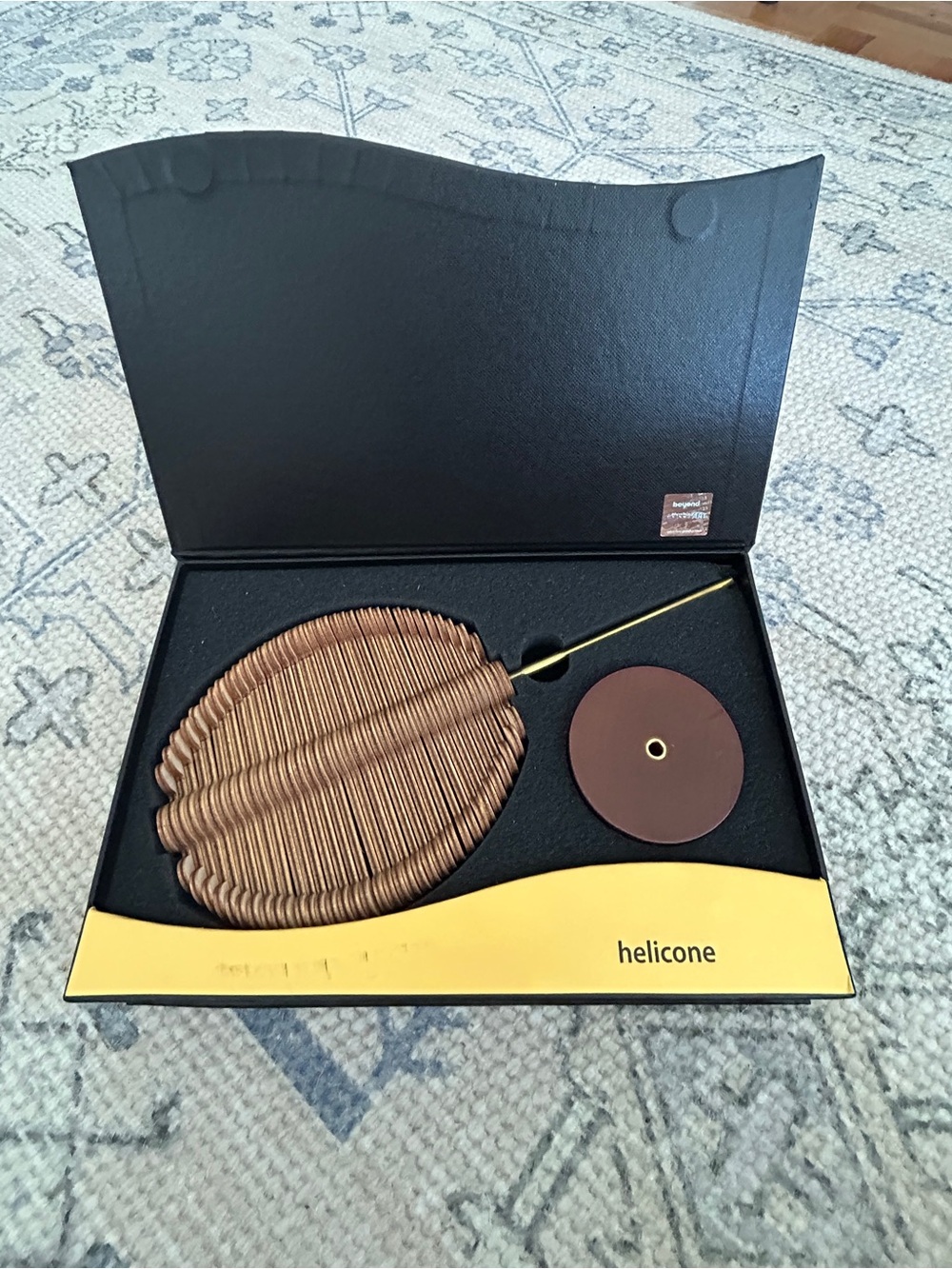 PlayableART Helicone Kinetic Tabletop Sculpture Art Toy MoMa Met Museum Wood